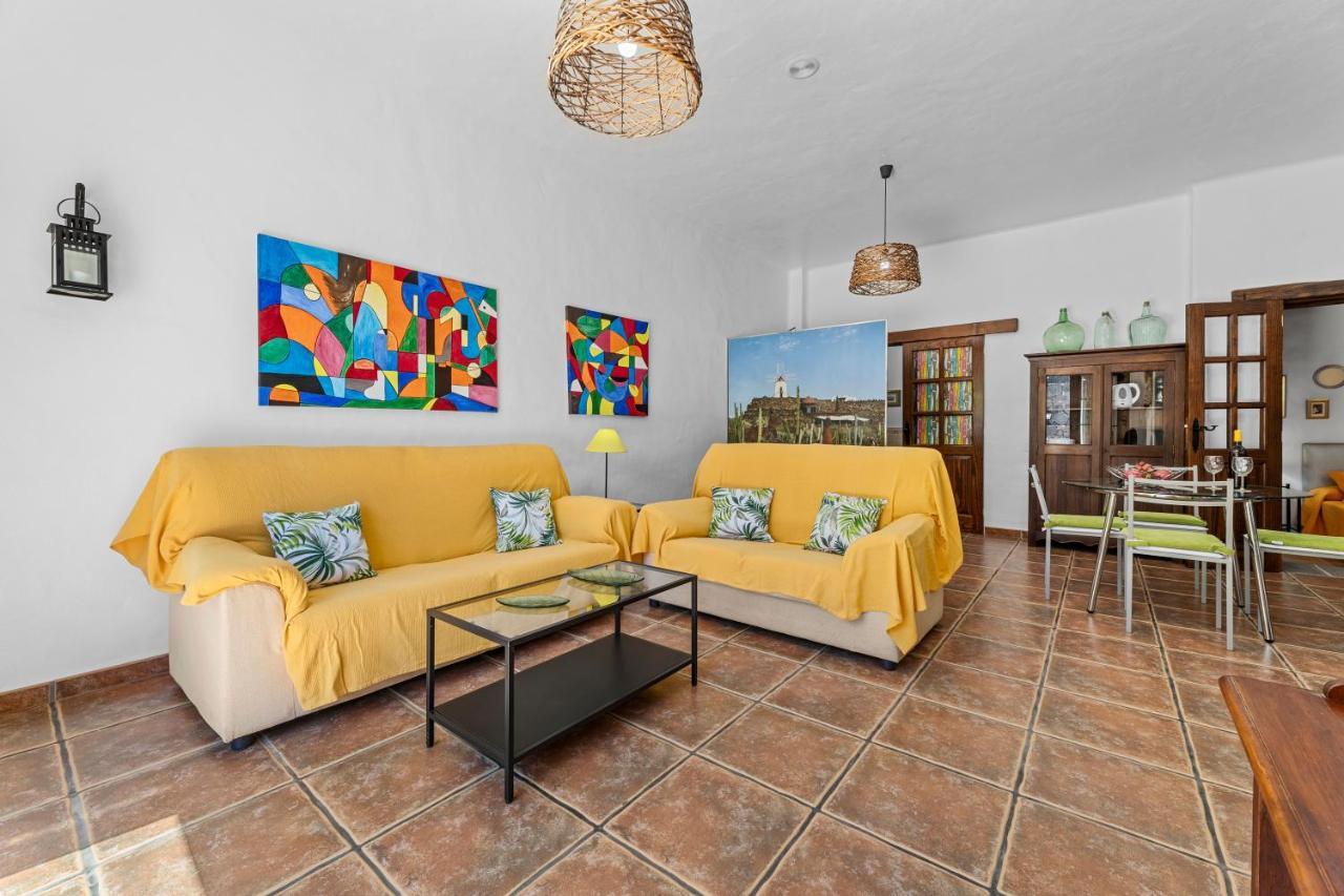 Apartamento Rural Los Roferos Guatiza Bagian luar foto